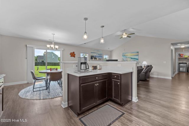 501 Violet Court, Maysville, NC 28555