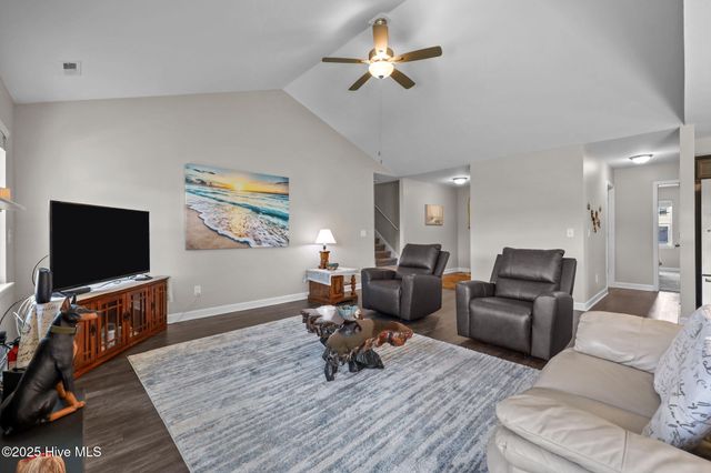 501 Violet Court, Maysville, NC 28555