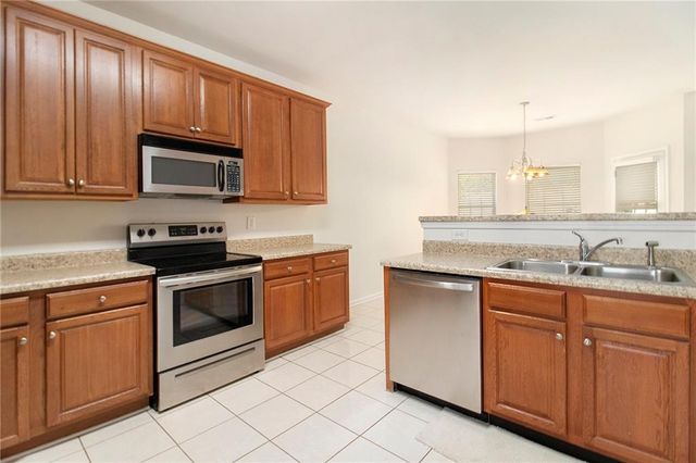 48 Garden View Terrace, Newnan, GA 30263