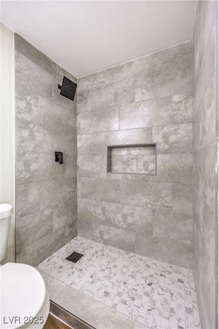 4949 East Harmon Avenue, Las Vegas, NV 89121