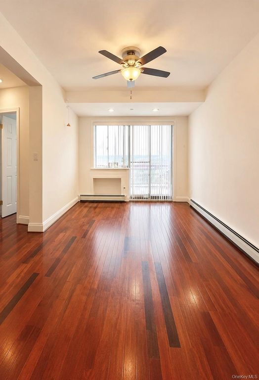 4105 College Point Boulevard 2D, Flushing, NY 11355 — photo 3