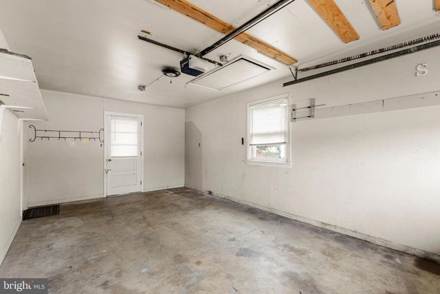 229 CIRCLE DR, Quarryville, PA 17566