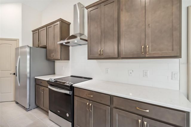 4255 TUCKER AVENUE, St Cloud, FL 34772