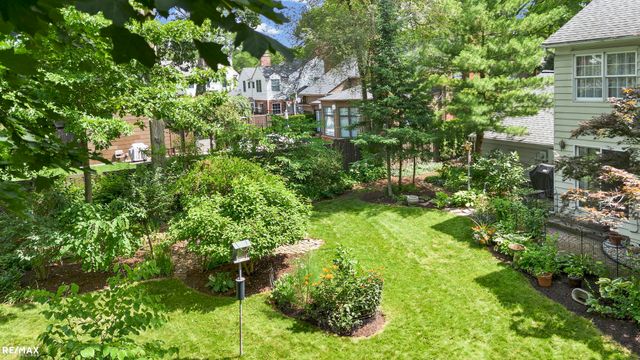 295 Fairfax Street, Birmingham, MI 48009