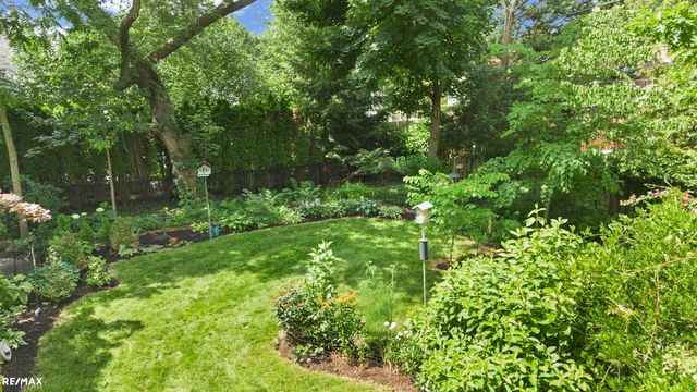 295 Fairfax Street, Birmingham, MI 48009