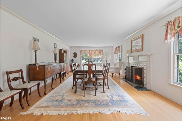 295 Fairfax Street, Birmingham, MI 48009