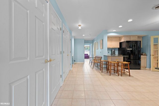 295 Fairfax Street, Birmingham, MI 48009