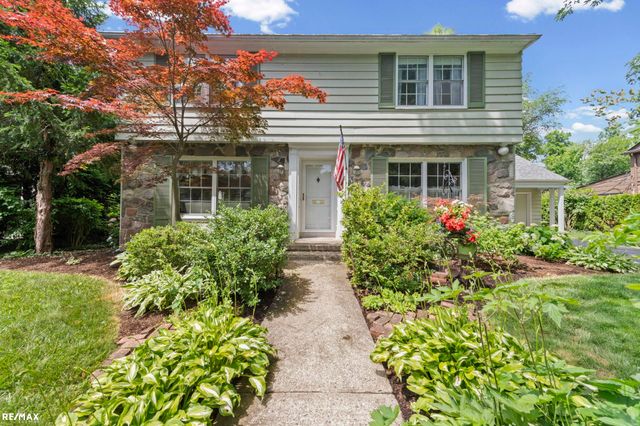 295 Fairfax Street, Birmingham, MI 48009
