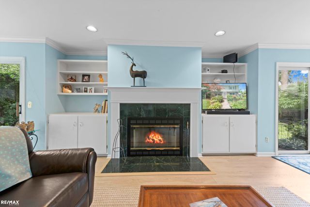 295 Fairfax Street, Birmingham, MI 48009