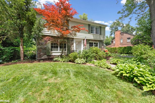 295 Fairfax Street, Birmingham, MI 48009