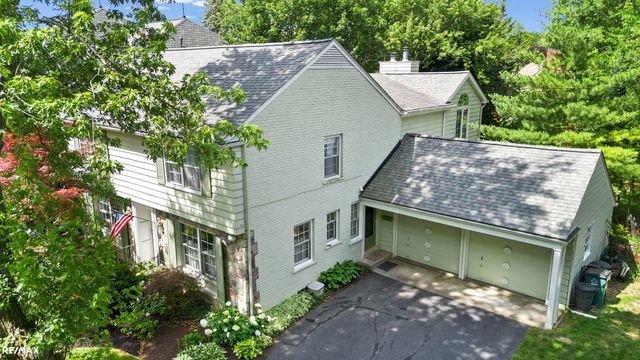 295 Fairfax Street, Birmingham, MI 48009