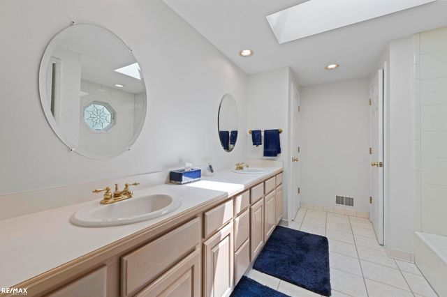 295 Fairfax Street, Birmingham, MI 48009