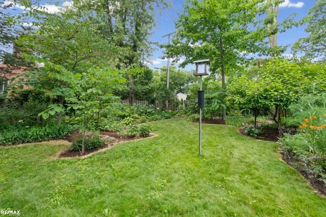 295 Fairfax Street, Birmingham, MI 48009