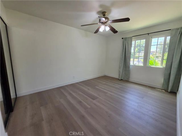 7422 Shoup Avenue, West Hills, CA 91307