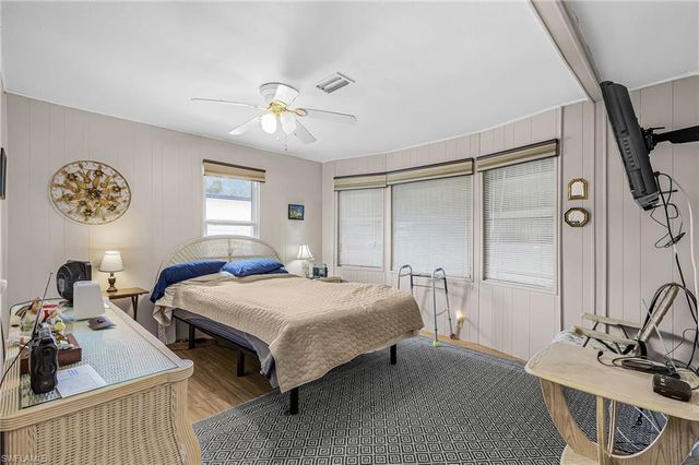 653 Future DR, North Fort Myers, FL 33917