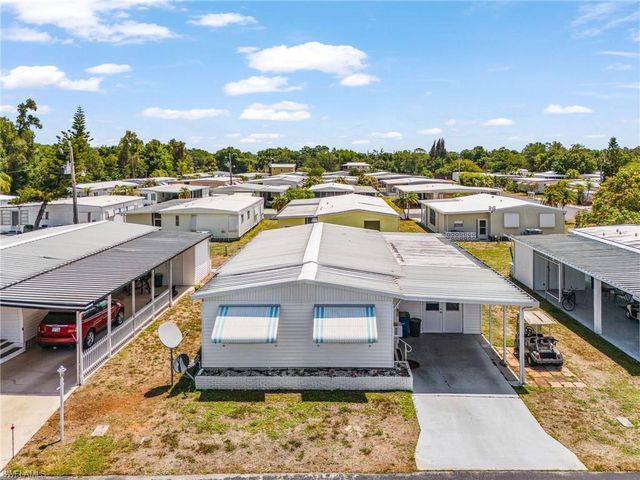 653 Future DR, North Fort Myers, FL 33917