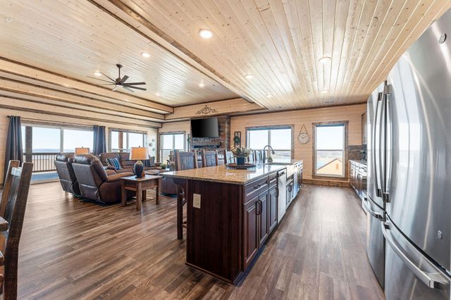 155 Settlers Cove 3, Kimberling City, MO 65686