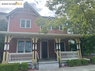 3120 N Front St, Hercules, CA 94547