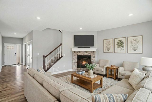 6016 Inskip Avenue S, Cottage Grove, MN 55016