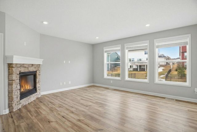 6016 Inskip Avenue S, Cottage Grove, MN 55016