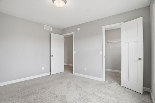 6016 Inskip Avenue S, Cottage Grove, MN 55016