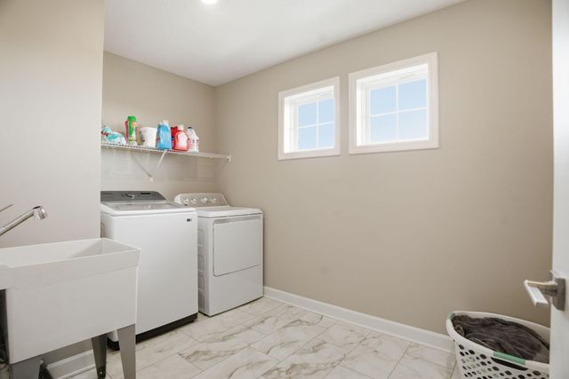 6016 Inskip Avenue S, Cottage Grove, MN 55016