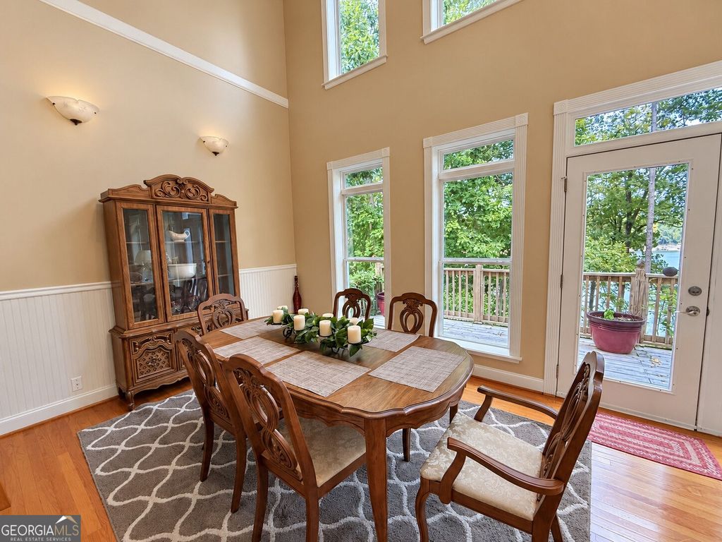 669 Shorewood Circle, Toccoa, GA 30577 — photo 4