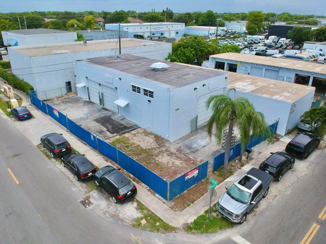 5751 DAWSON Street, Hollywood, FL 33023