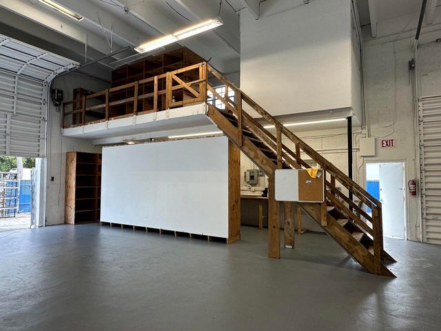5751 DAWSON Street, Hollywood, FL 33023