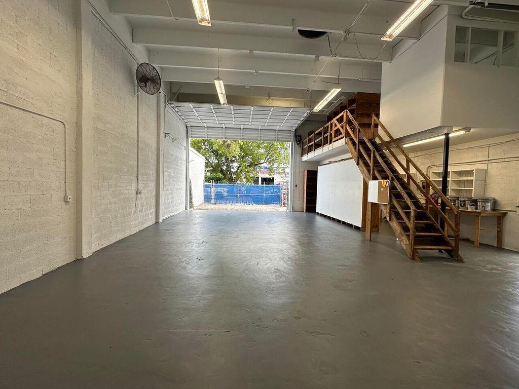 5751 DAWSON Street, Hollywood, FL 33023