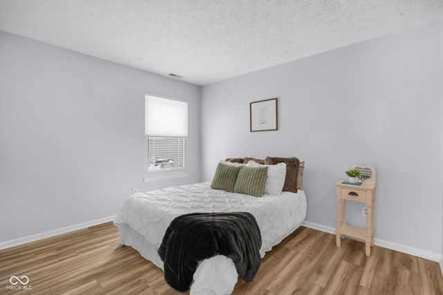 13022 Saint Andrews Way, Fishers, IN 46038