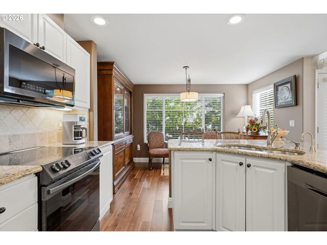 16065 Sw AUDUBON St 104, Beaverton, OR 97003