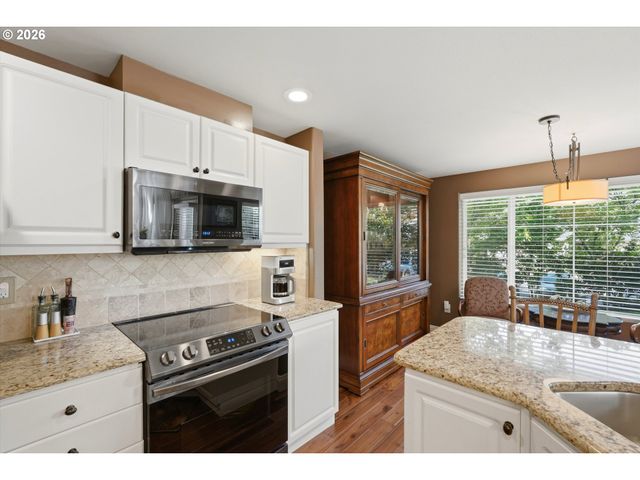 16065 Sw AUDUBON St 104, Beaverton, OR 97003