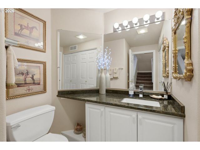 16065 Sw AUDUBON St 104, Beaverton, OR 97003