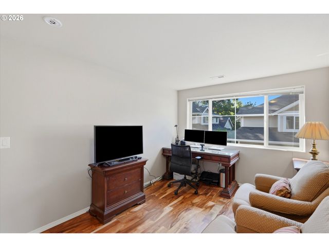 16065 Sw AUDUBON St 104, Beaverton, OR 97003