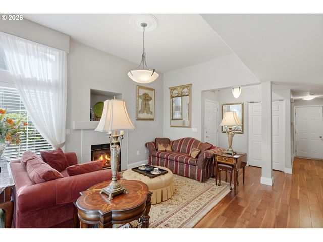 16065 Sw AUDUBON St 104, Beaverton, OR 97003