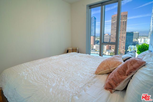 889 Francisco Street 2610, Los Angeles, CA 90017