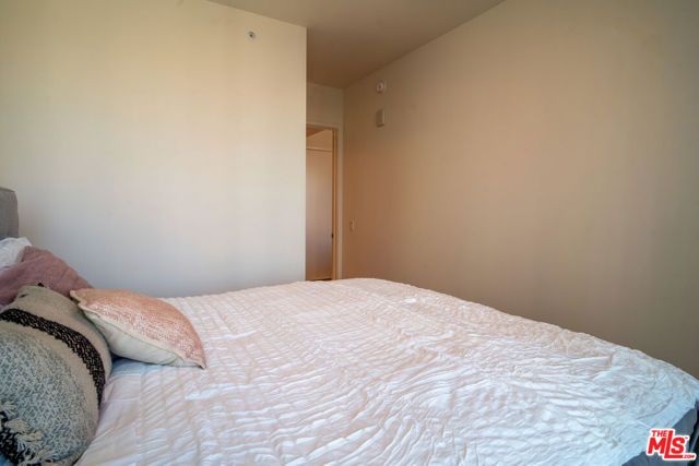 889 Francisco Street 2610, Los Angeles, CA 90017