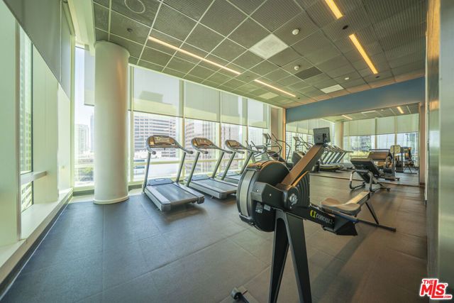 889 Francisco Street 2610, Los Angeles, CA 90017