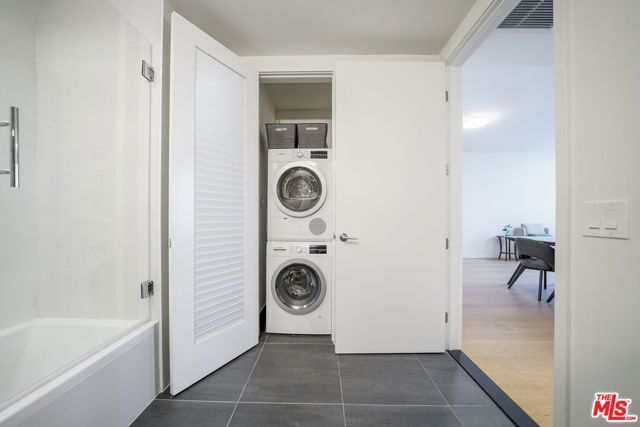 889 Francisco Street 2610, Los Angeles, CA 90017