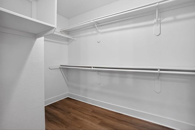 4 Redwood CIR, Wimberley, TX 78676