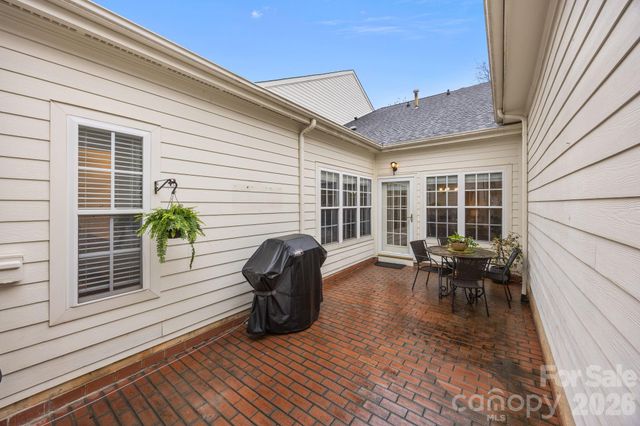 233 Twain Avenue, Davidson, NC 28036