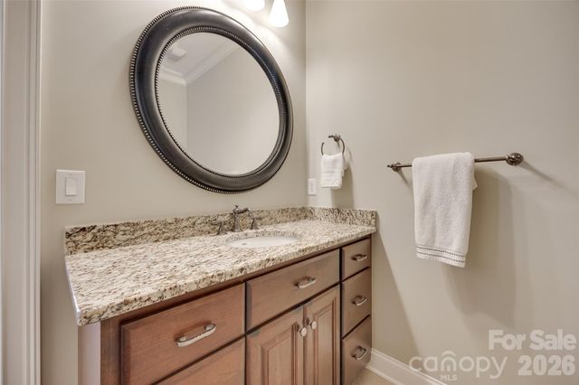 9198 Fair Oak Drive, Sherrills Ford, NC 28673