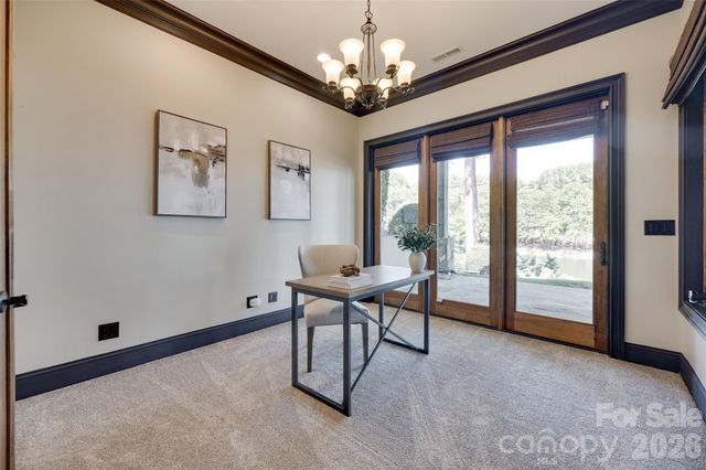 9198 Fair Oak Drive, Sherrills Ford, NC 28673