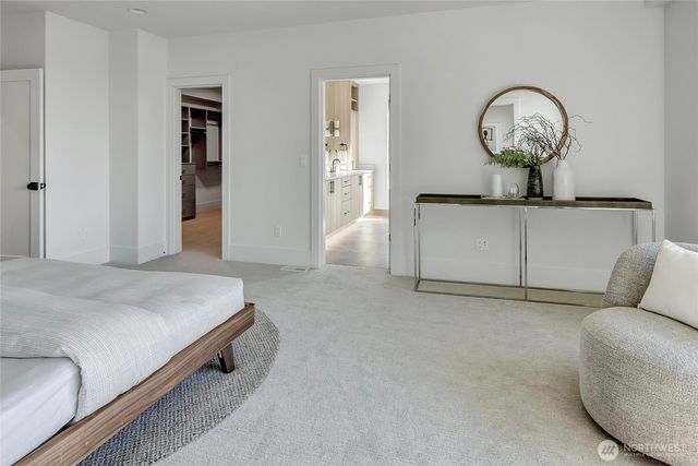 6950 SE Maker Street, Mercer Island, WA 98040