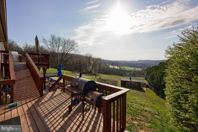 479 HILLDALE RD, Holtwood, PA 17532