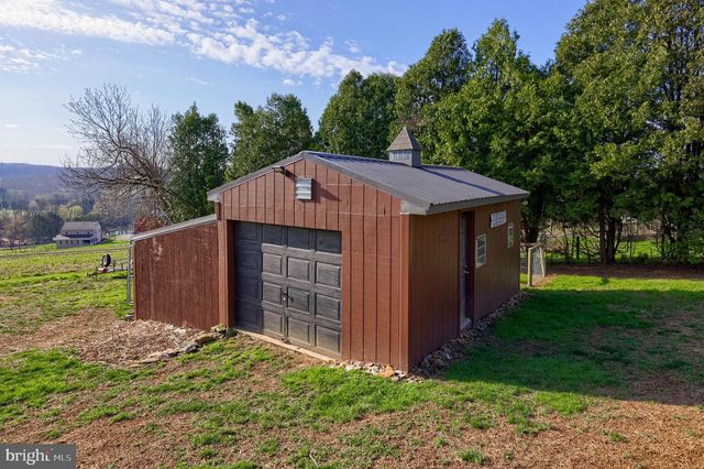 479 HILLDALE RD, Holtwood, PA 17532