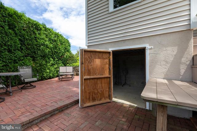 1416 GARY TER, West Chester, PA 19380
