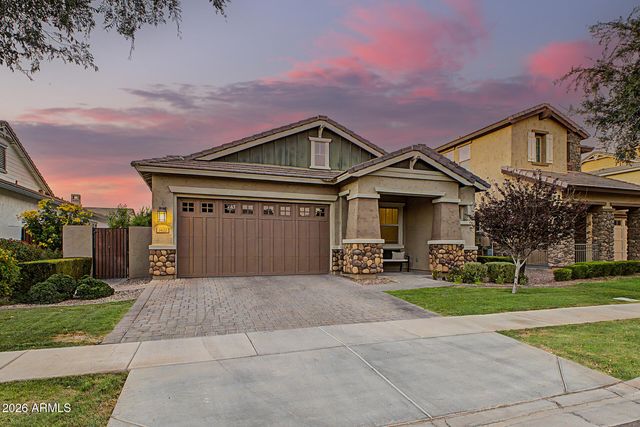 3420 E Appaloosa Road, Gilbert, AZ 85296