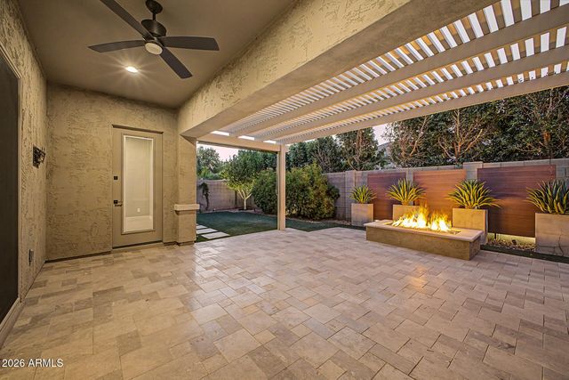 3420 E Appaloosa Road, Gilbert, AZ 85296